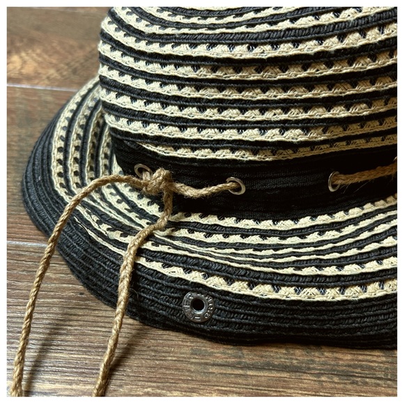 Peter Grimm Woven Bucket Hat - Picture 6 of 10